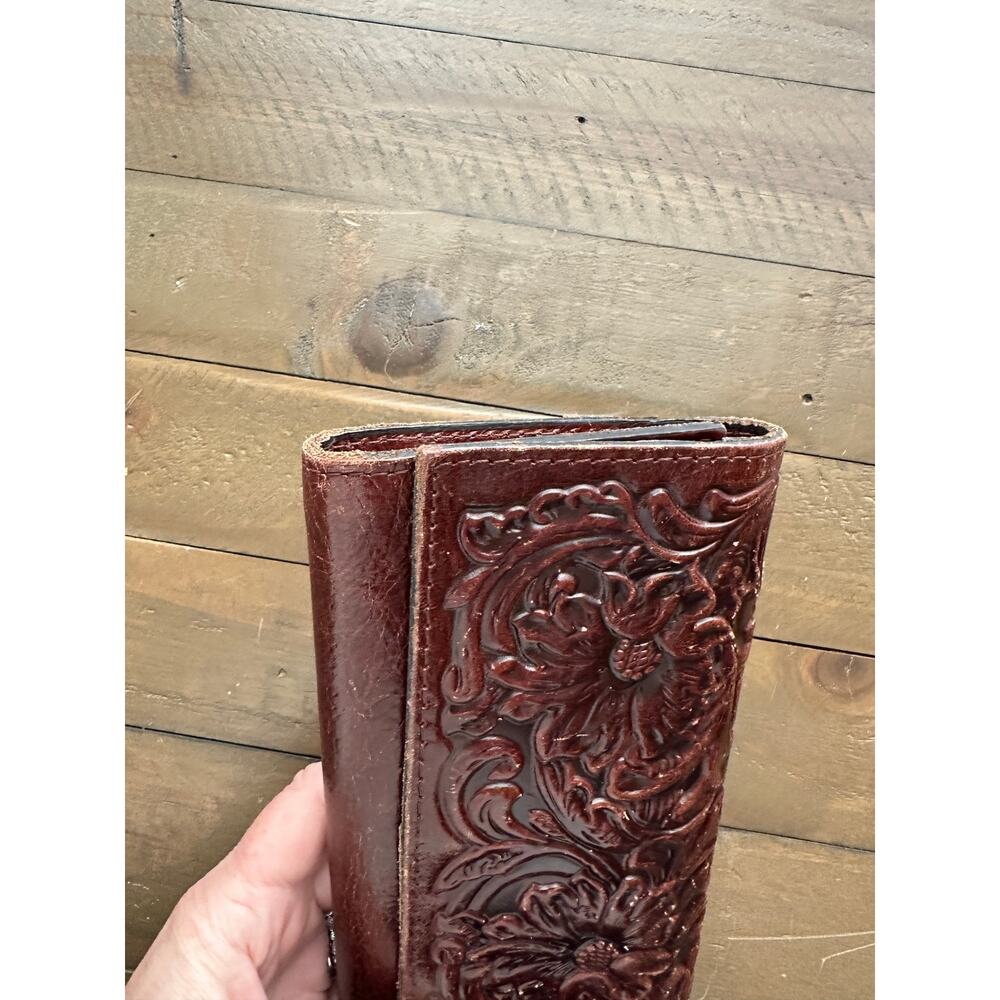 Patricia Nash Terresa Leather Wallet - Picture 5 of 6